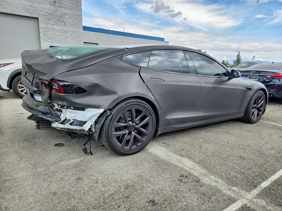 Photo 3 from auction – 2021 TESLA MODEL S with VIN 5YJSA1E68MF438636