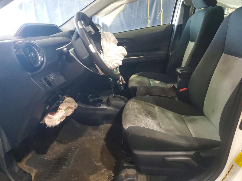 Photo 7 from auction – 2016 TOYOTA PRIUS C with VIN JTDKDTB38G1127962