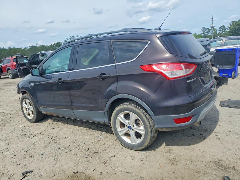 Photo 2 from auction – 2013 FORD ESCAPE with VIN 1FMCU0GX3DUD36496