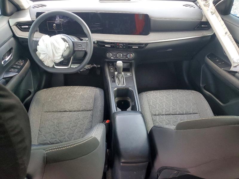 Zdjęcie 8 z aukcji – 2025 NISSAN KICKS z VIN 3N8AP6CA1SL335589