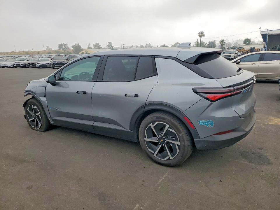 Photo 2 from auction – 2025 CHEVROLET EQUINOX with VIN 3GN7DLRP0SS160788