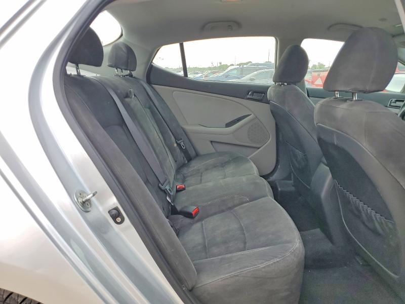 Photo 10 from auction – 2012 KIA OPTIMA with VIN KNAGM4A73C5272567