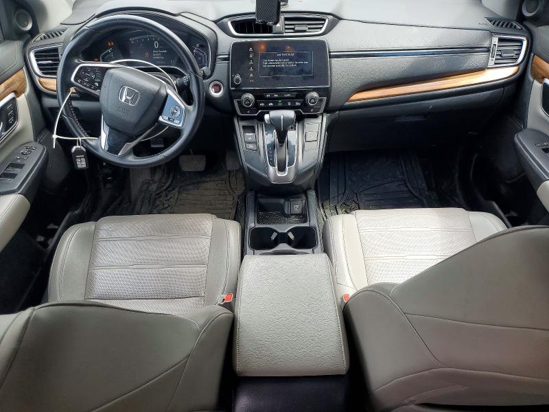 Photo 8 from auction – 2017 HONDA CR-V with VIN 2HKRW2H83HH611778