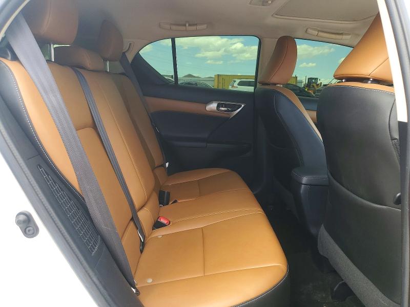 Photo 10 from auction – 2015 LEXUS CT with VIN JTHKD5BH9F2234176
