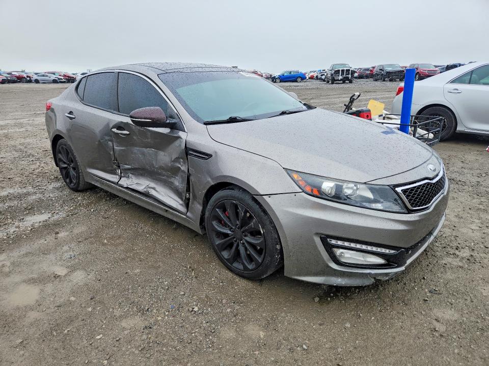 Photo 4 from auction – 2013 KIA OPTIMA with VIN 5XXGR4A60DG107522