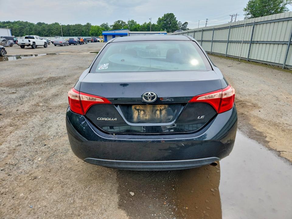 Photo 6 from auction – 2018 TOYOTA COROLLA with VIN 5YFBURHE4JP814760