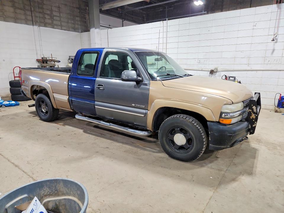 Photo 4 from auction – 2001 CHEVROLET SILVERADO with VIN 1GCEK19T61Z226916