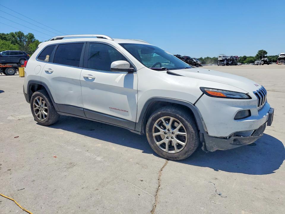 Photo 4 from auction – 2016 JEEP CHEROKEE with VIN 1C4PJLCB1GW206882