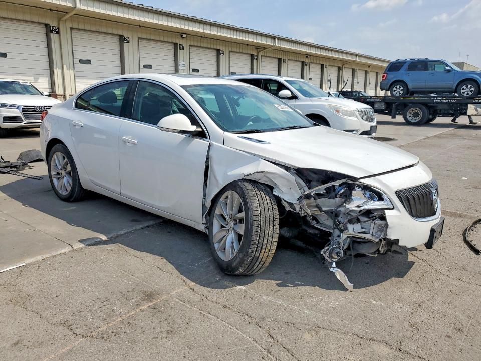 Photo 4 from auction – 2015 BUICK REGAL with VIN 2G4GK5EXXF9129434