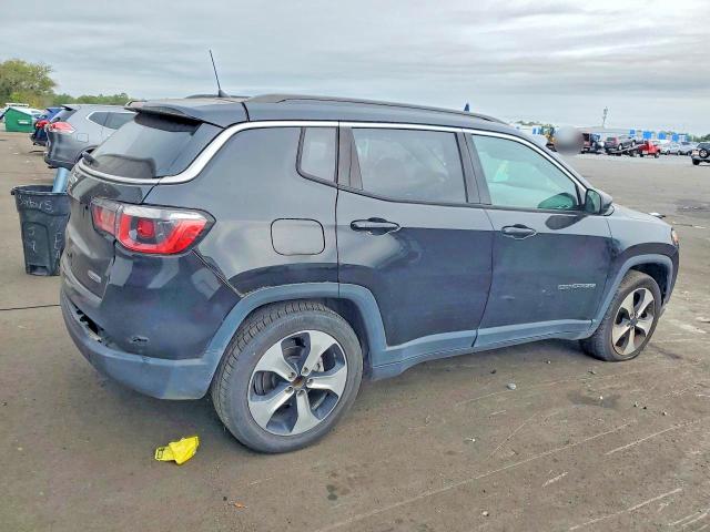 Foto 3 de la subasta – 2018 JEEP COMPASS con VIN 3C4NJCBBXJT182698