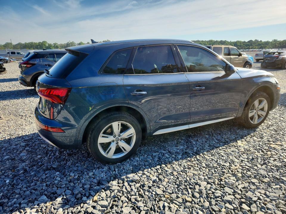 Photo 3 from auction – 2018 AUDI Q5 with VIN WA1ANAFY0J2134242