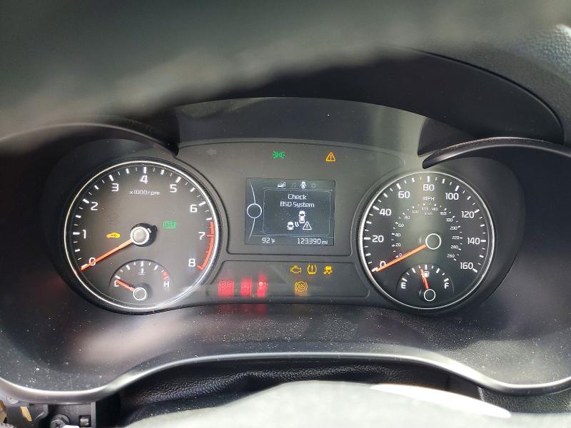 صورة رقم 9 من المزاد - 2018 KIA OPTIMA مع VIN 5XXGU4L3XJG274192