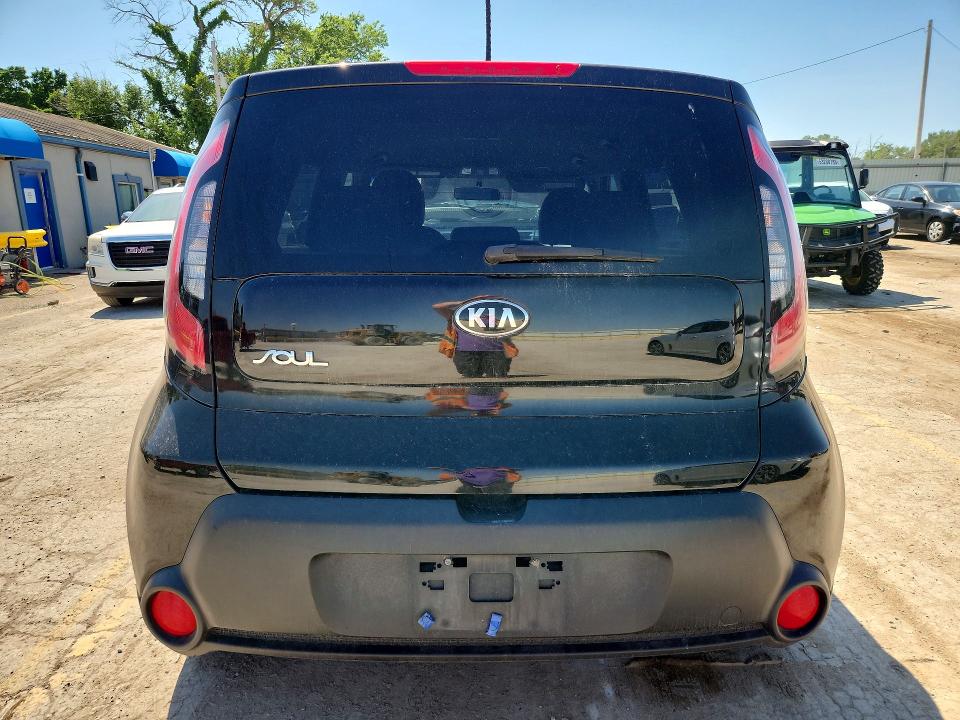 Photo 6 from auction – 2014 KIA SOUL with VIN KNDJN2A27E7044318