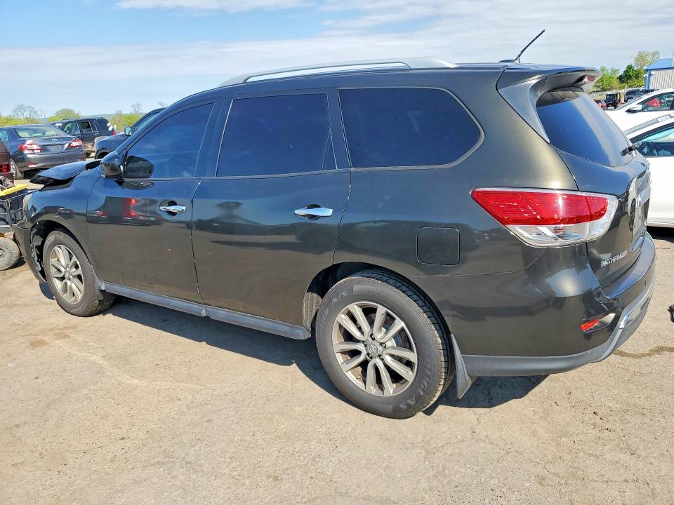 Photo 2 from auction – 2015 NISSAN PATHFINDER with VIN 5N1AR2MN7FC627356