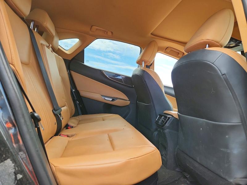 Photo 11 from auction – 2022 LEXUS NX with VIN 2T2GKCEZ3NC005106