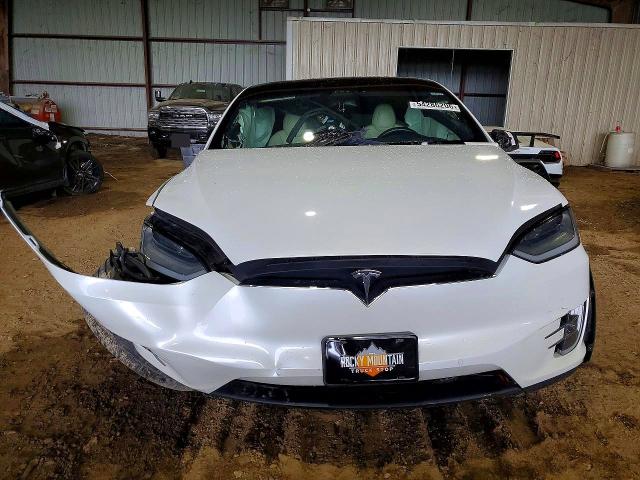 Photo 5 from auction – 2021 TESLA MODEL X with VIN 5YJXCDE29MF321579