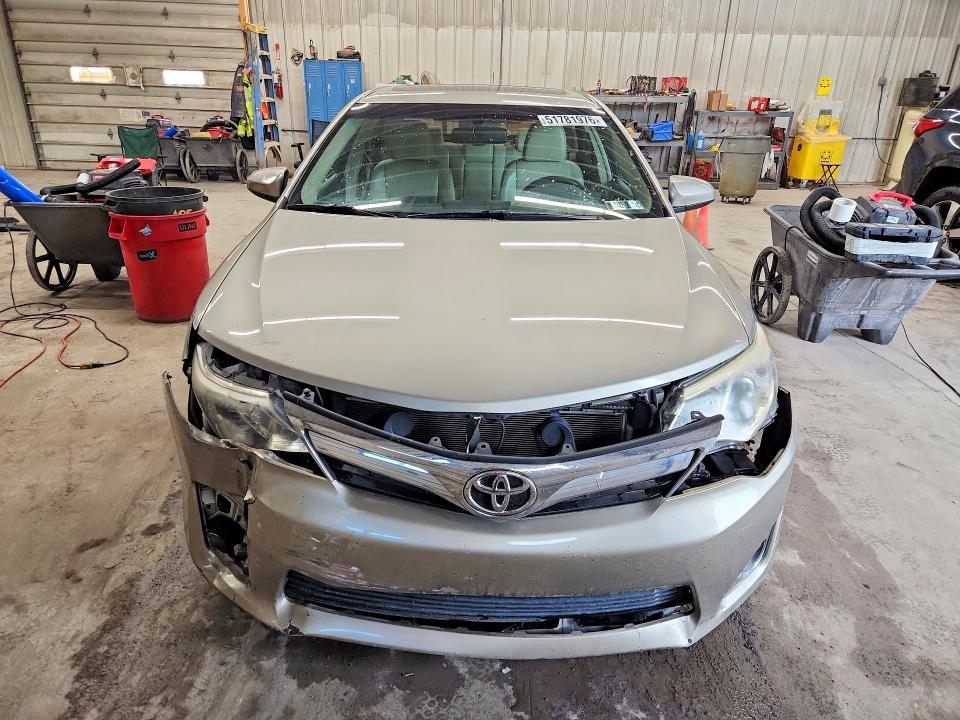 Photo 5 from auction – 2014 TOYOTA CAMRY with VIN 4T1BK1FK8EU027590