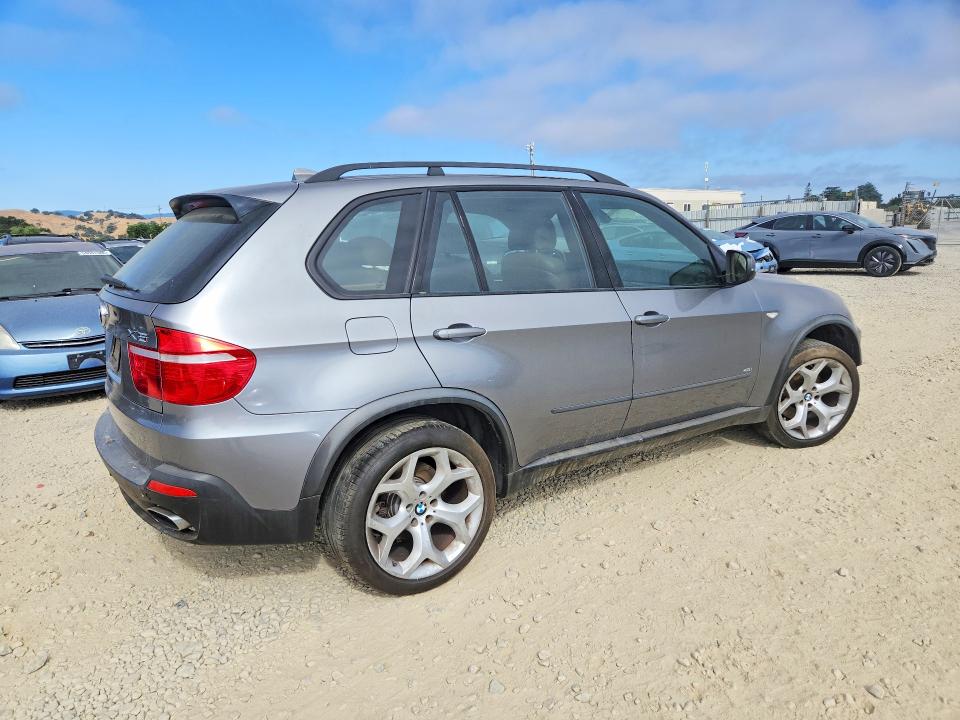 Photo 3 from auction – 2007 BMW X5 with VIN 5UXFE83567LZ43275