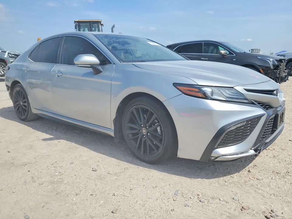 Photo 4 from auction – 2023 TOYOTA CAMRY with VIN 4T1K61AK6PU736727