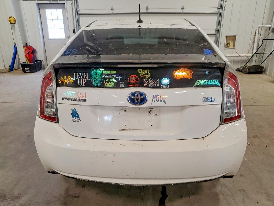 Photo 6 from auction – 2011 TOYOTA PRIUS with VIN JTDKN3DU6B0292085