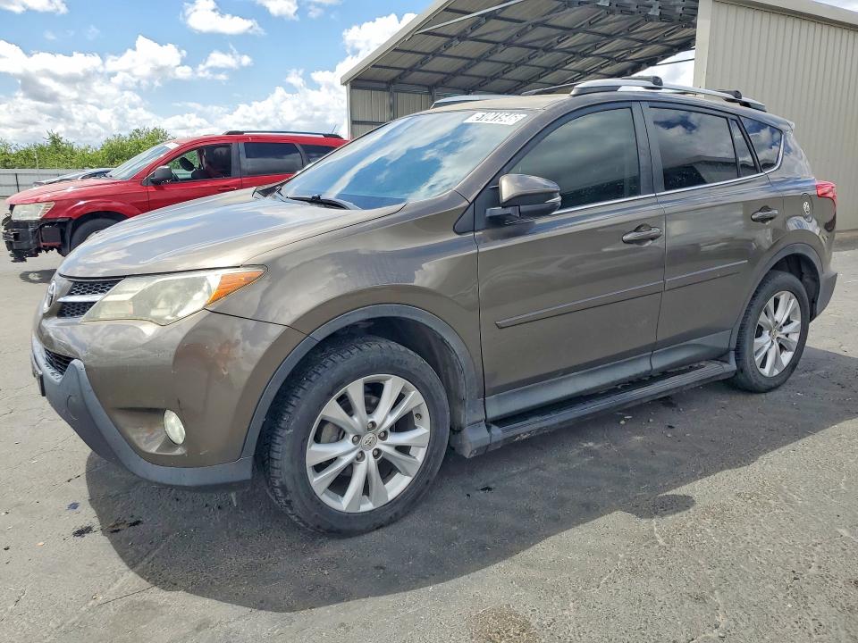 TOYOTA RAV4 2015 with VIN 2T3YFREV2FW176644 - Photo from auction