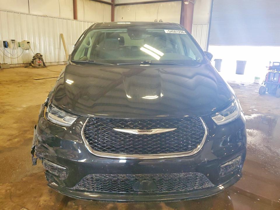 Photo 5 from auction – 2022 CHRYSLER PACIFICA with VIN 2C4RC1L70NR220846