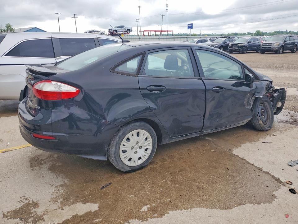 Photo 3 from auction – 2018 FORD FIESTA with VIN 3FADP4AJ7JM100127