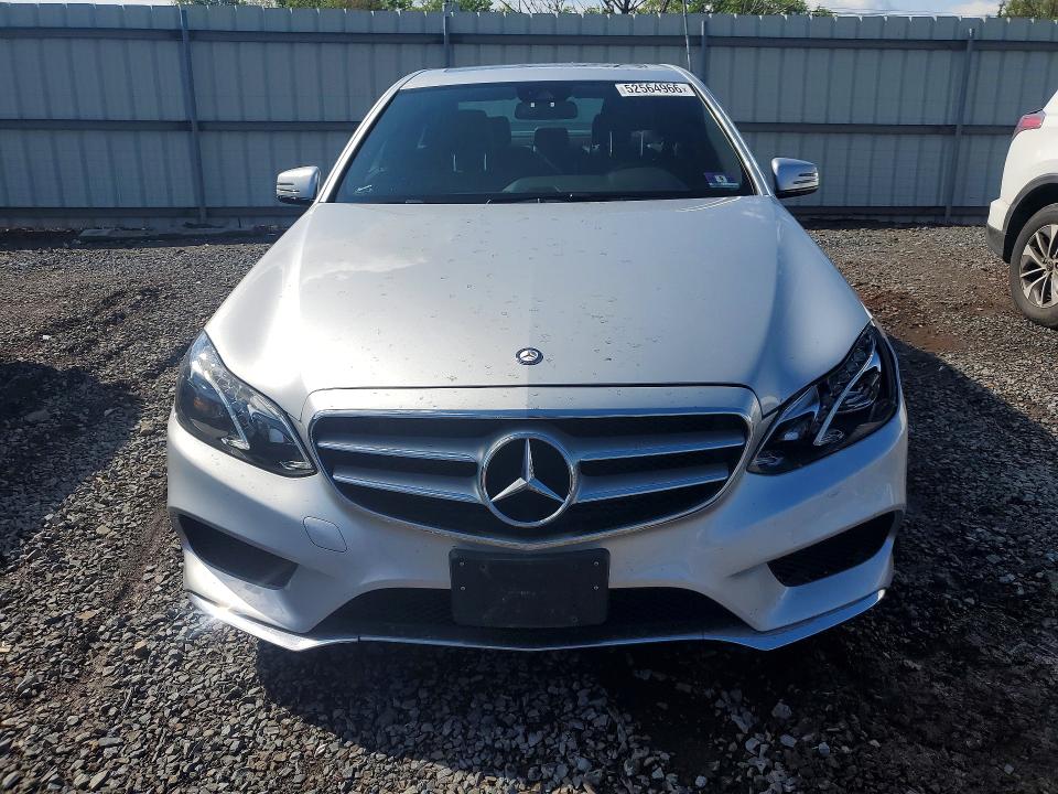 Снимка 5 от търг – 2016 MERCEDES-BENZ E с VIN WDDHF8JB2GB261599