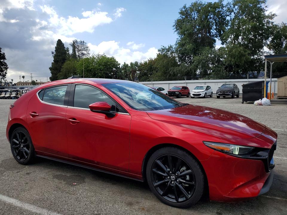 Photo 4 from auction – 2020 MAZDA 3 with VIN JM1BPBNM2L1161959
