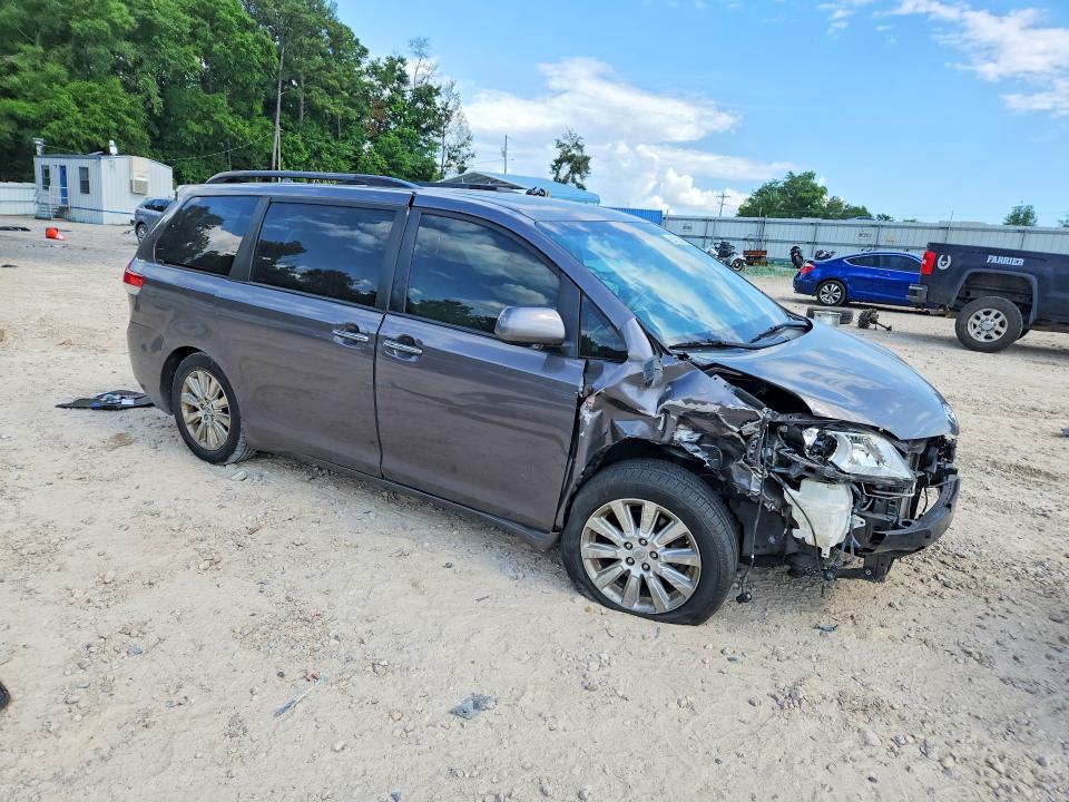 صورة رقم 4 من المزاد - 2011 TOYOTA SIENNA مع VIN 5TDYK3DC4BS158456