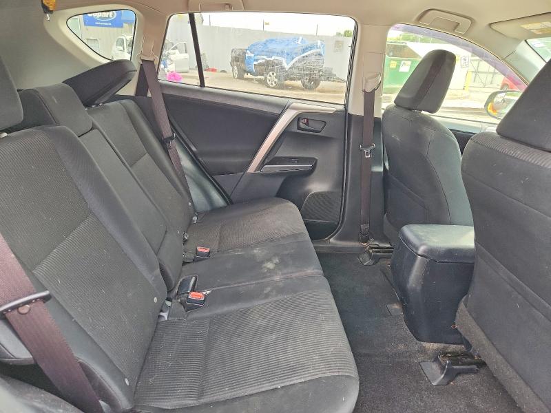 Photo 11 from auction – 2016 TOYOTA RAV4 with VIN JTMBFREV1GJ085080