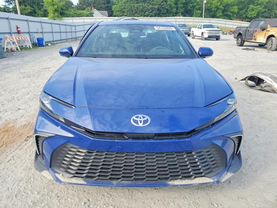 Photo 5 from auction – 2026 TOYOTA CAMRY with VIN 4T1DAACK2TU283950
