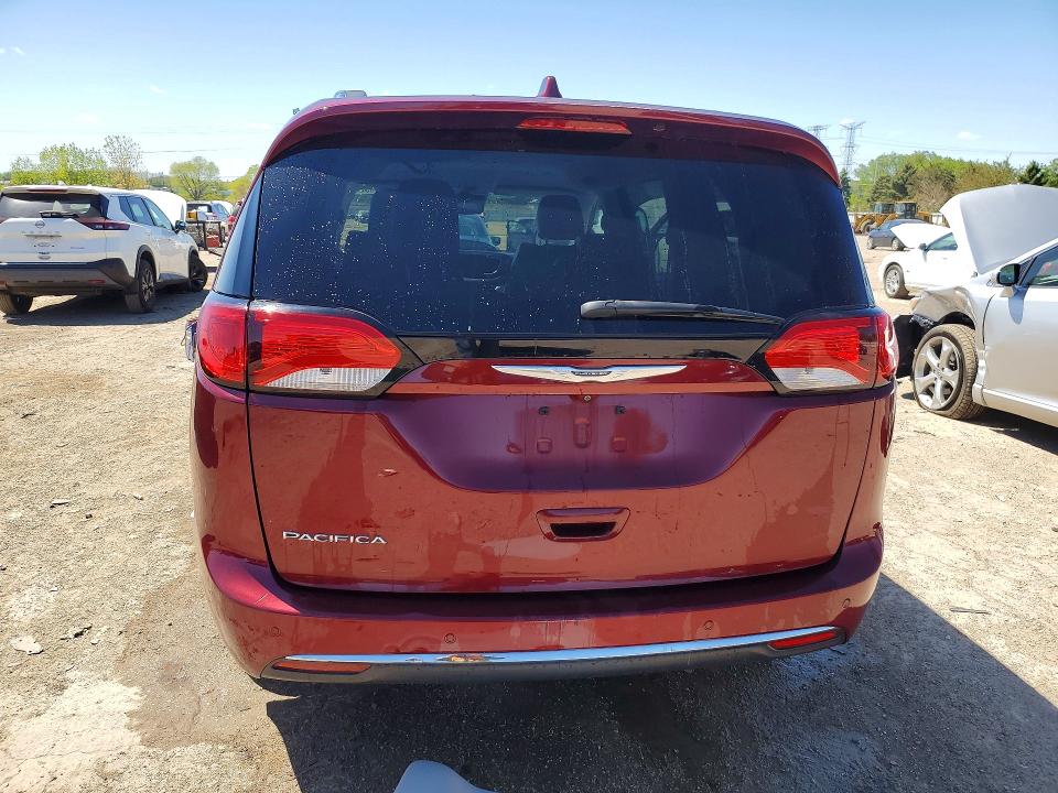 Снимка 6 от търг – 2017 CHRYSLER PACIFICA с VIN 2C4RC1EG3HR544987