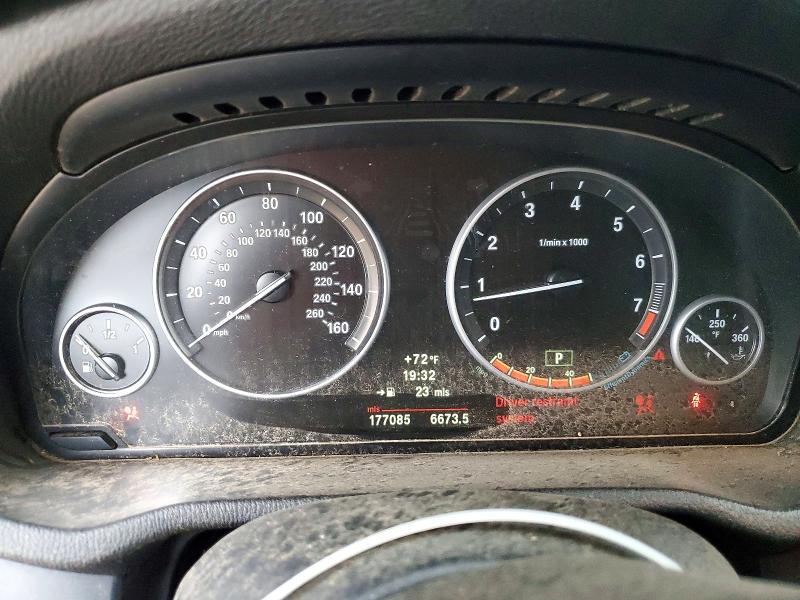 Photo 9 from auction – 2011 BMW X3 with VIN 5UXWX7C57BL733961