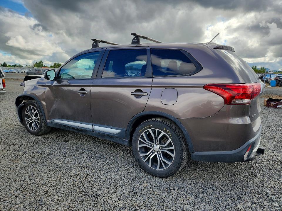 Zdjęcie 2 z aukcji – 2016 MITSUBISHI OUTLANDER z VIN JA4AZ3A31GZ011027
