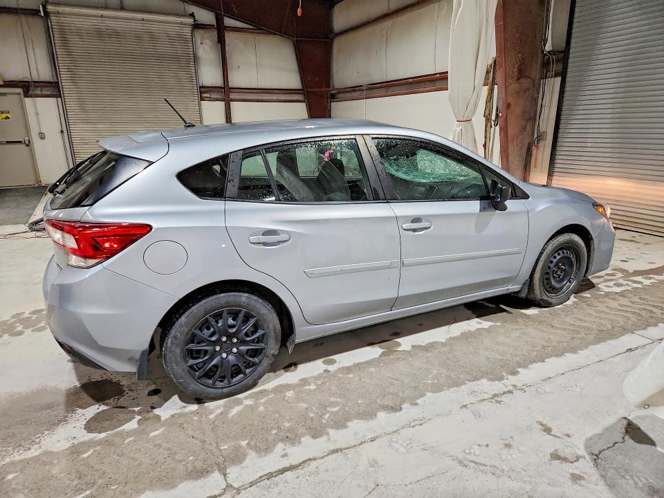 Photo 3 from auction – 2018 SUBARU IMPREZA with VIN 4S3GTAA66J3740876
