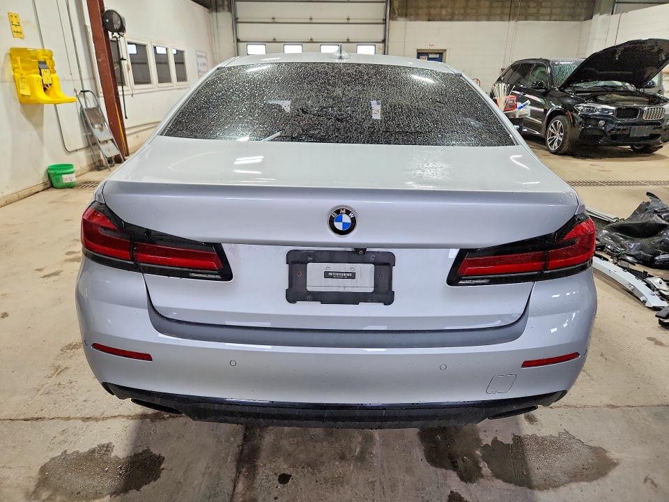 Photo 6 from auction – 2021 BMW 530 with VIN WBA13BJ04MCF15335