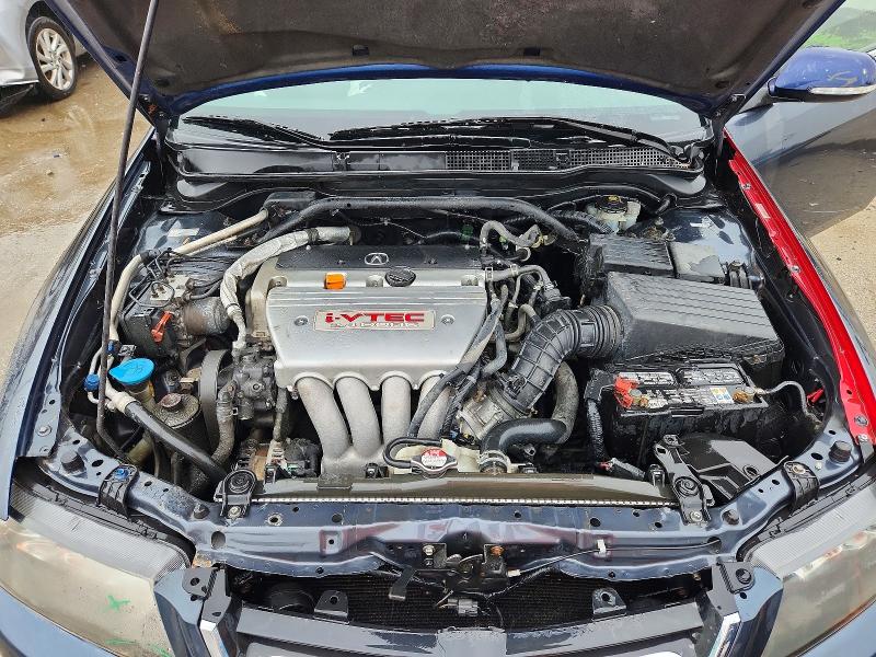 Photo 11 from auction – 2005 ACURA TSX with VIN JH4CL95875C016983