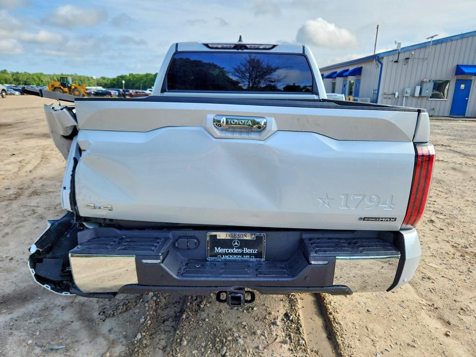 Photo 6 from auction – 2025 TOYOTA TUNDRA with VIN 5TFMC5DB3SX093074