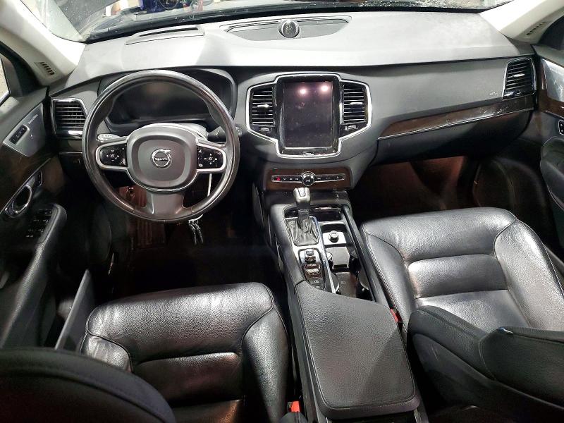 Photo 8 from auction – 2016 VOLVO XC90 with VIN YV4A22PK3G1058073