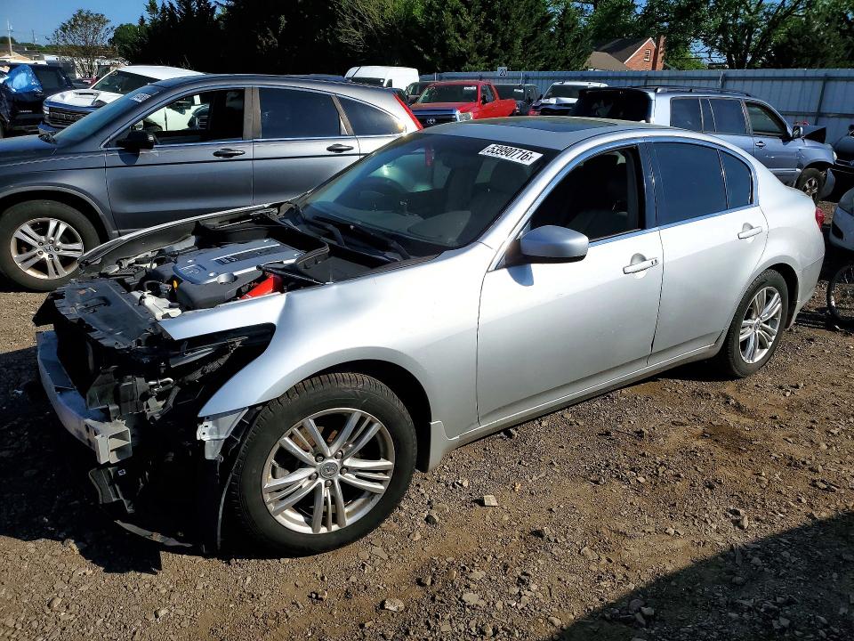 2013 INFINITI G37 SEDAN - Търг №53990716