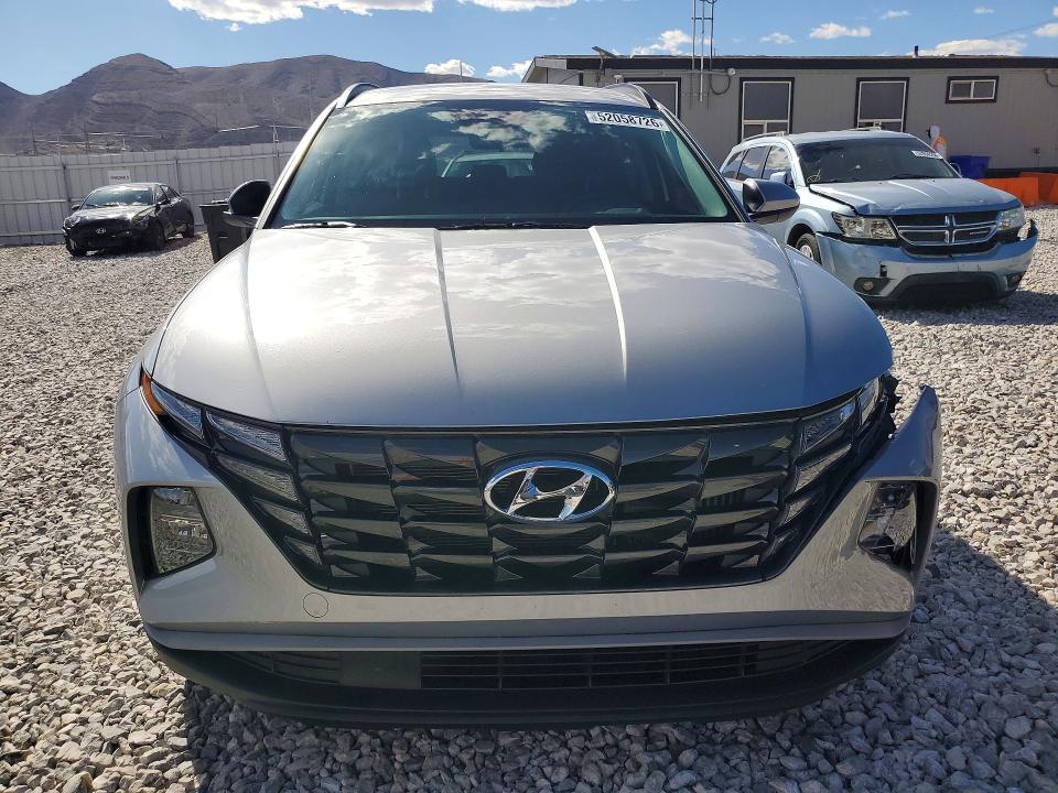 Photo 5 from auction – 2024 HYUNDAI TUCSON with VIN KM8JBCD18RU204372