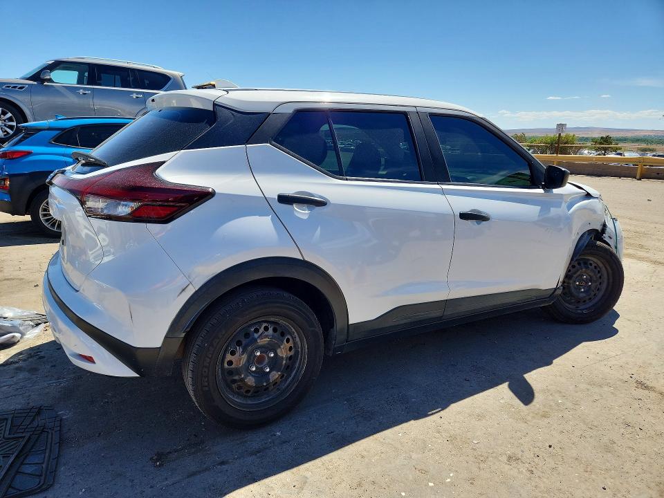 Photo 3 from auction – 2021 NISSAN KICKS with VIN 3N1CP5BV1ML502736