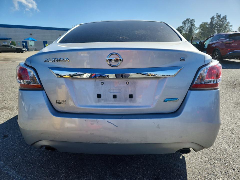 Photo 6 from auction – 2014 NISSAN ALTIMA with VIN 1N4AL3AP4EC272300