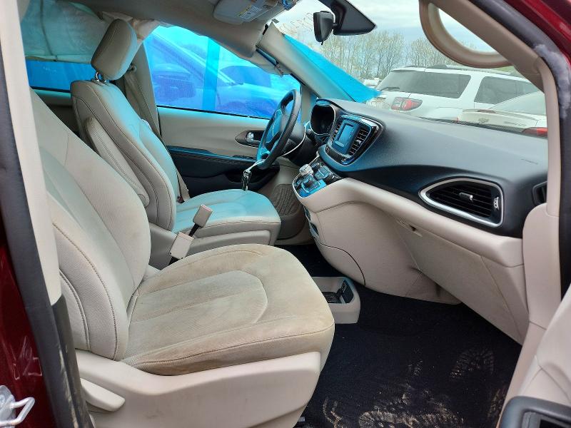 Photo 7 from auction – 2017 CHRYSLER PACIFICA with VIN 2C4RC1CG0HR522707