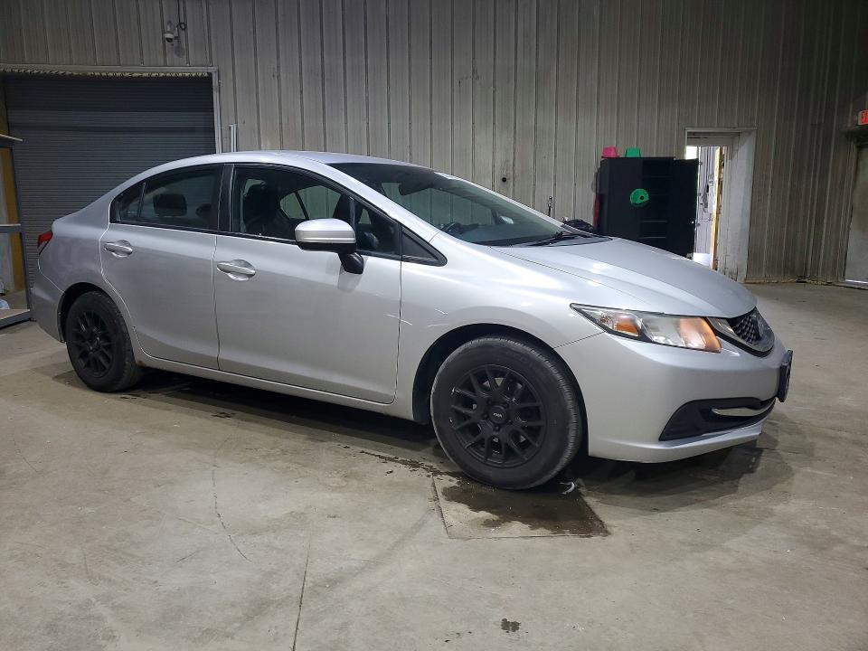Фото 4 с аукциона – 2015 HONDA CIVIC с VIN 19XFB2F5XFE023286