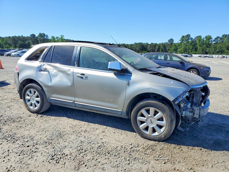 Photo 4 from auction – 2008 LINCOLN MKX with VIN 2LMDU68C48BJ16531