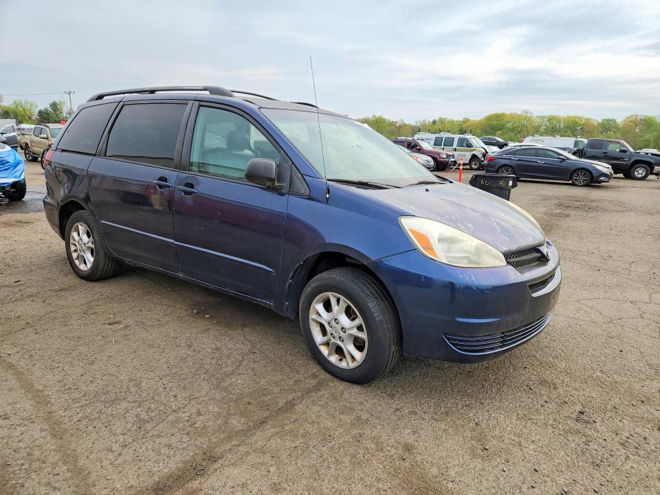 Photo 4 from auction – 2005 TOYOTA SIENNA with VIN 5TDBA23C65S032589