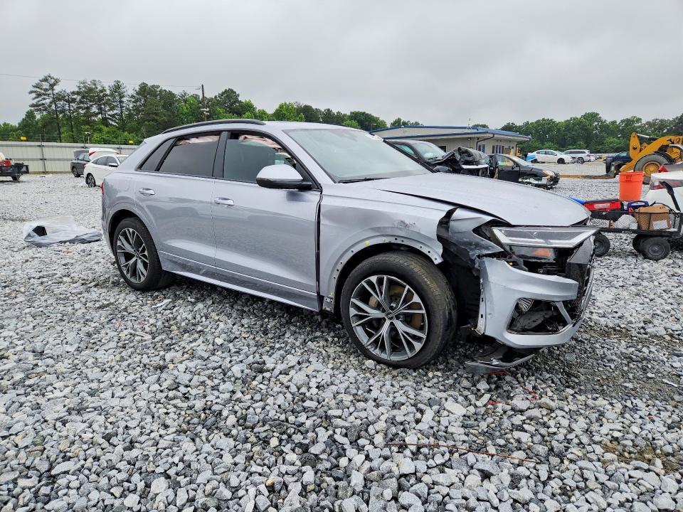 Photo 4 from auction – 2021 AUDI Q8 with VIN WA1AVAF16MD014473