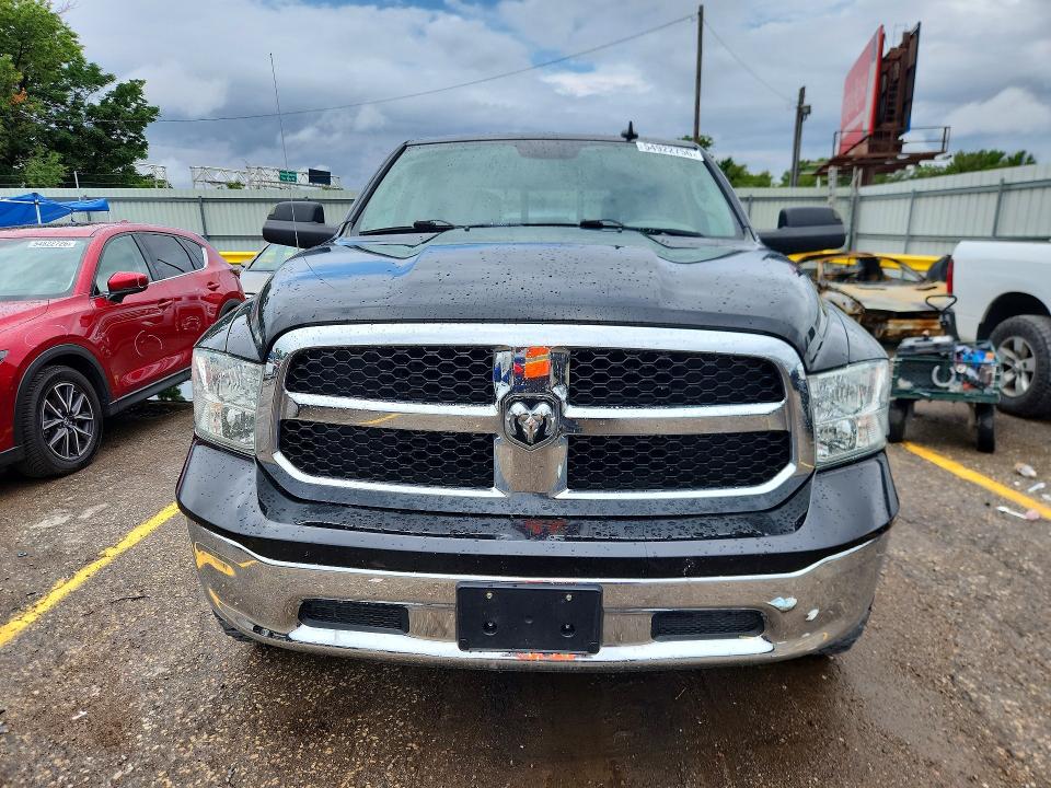 Photo 5 from auction – 2016 RAM 1500 with VIN 3C6RR7LT7GG262770